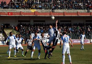 Dadaşlar Efelerden üç puan aldı